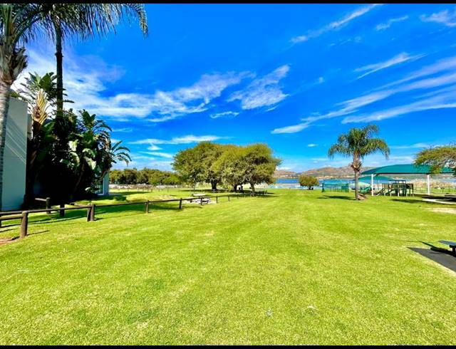 3 BEDROOM HOUSE FOR SALE IN CARIBBEAN BEACH